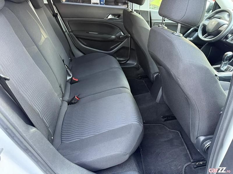 Second-hand Peugeot 308 2018 Break