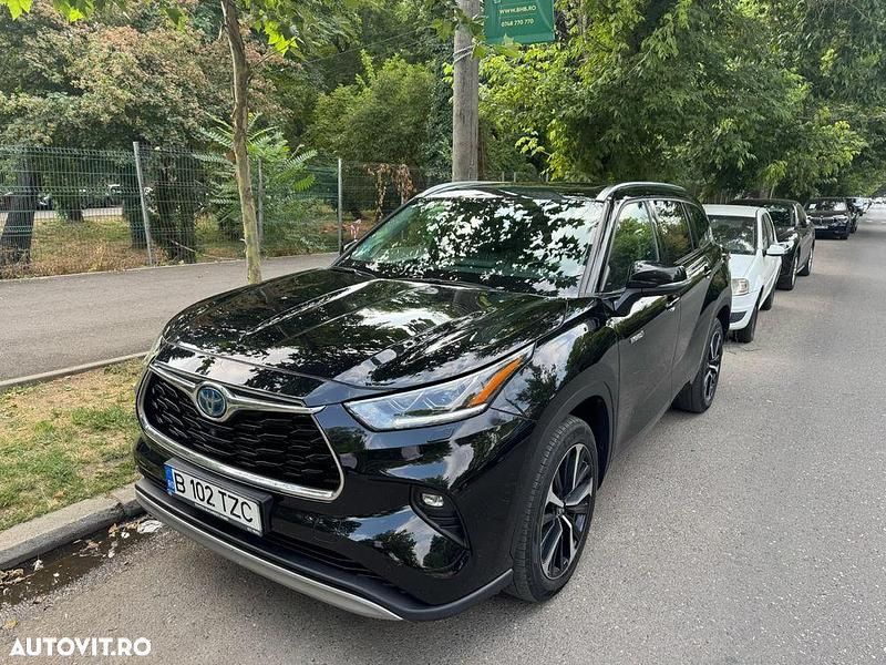 Negru Utilizat 2021 Toyota Highlander SUV | 46.990 EUR - Imagine 1/4