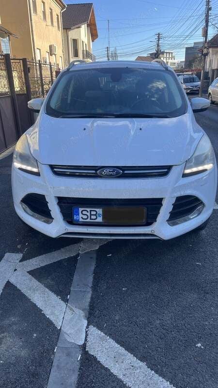 Second-hand Ford Kuga 163 CP (119 kW) 2013 Alb SUV