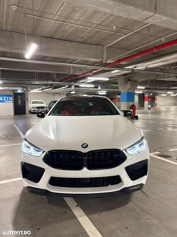 Culoarealb Second-hand 2022 BMW M8 Competition Edition Berlinǎ | 84.999 EUR - Imagine 1/4