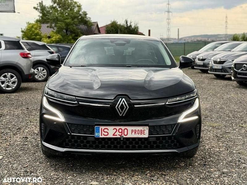 Culoarenegru Utilizat 2022 Renault Mégane Iconic | 18.990 EUR - Imagine 1/4