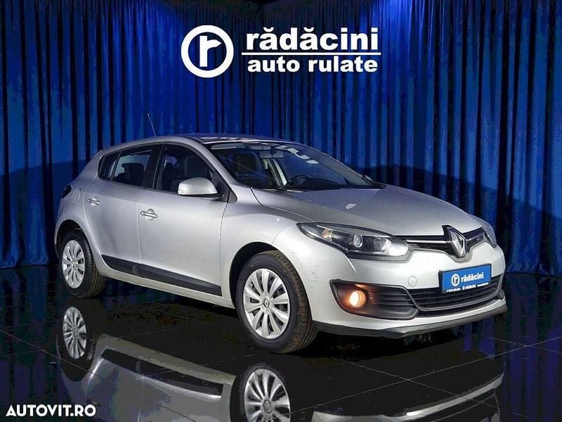 Culoaregri Utilizat 2015 Renault Mégane III Hatchback | 6.850 EUR (Puțin scump) - Imagine 1/3