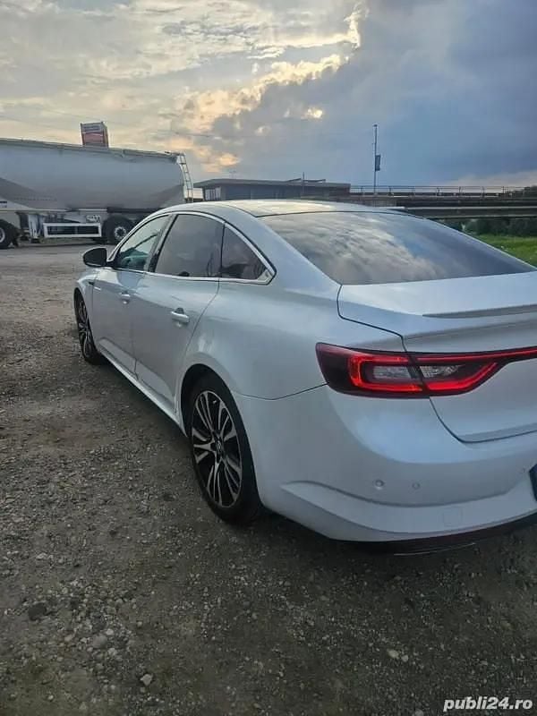 Second-hand Renault Talisman Initiale Paris 160 CP (117 kW) 2016 Berlinǎ