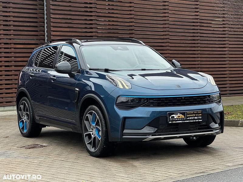 Second-hand Lynk & Co 01 179 CP (131 kW) 2023 Culoarealbastru SUV