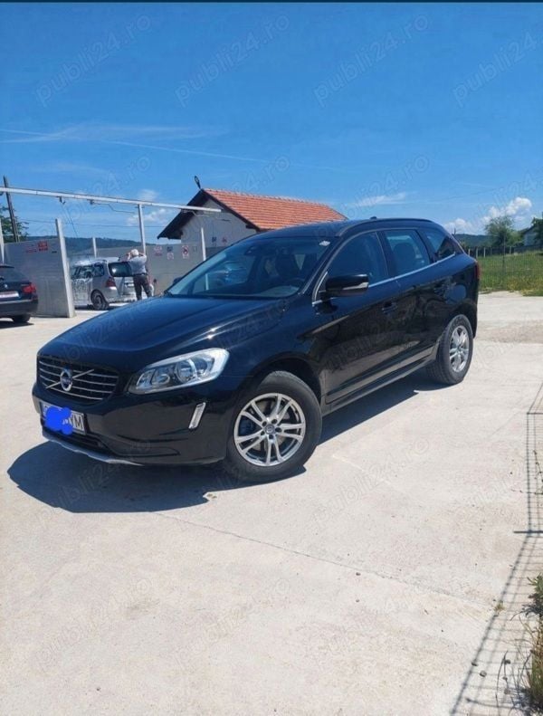 Negru Utilizat 2014 Volvo XC60 SUV | 13.800 EUR (Preț OK) - Imagine 1/4