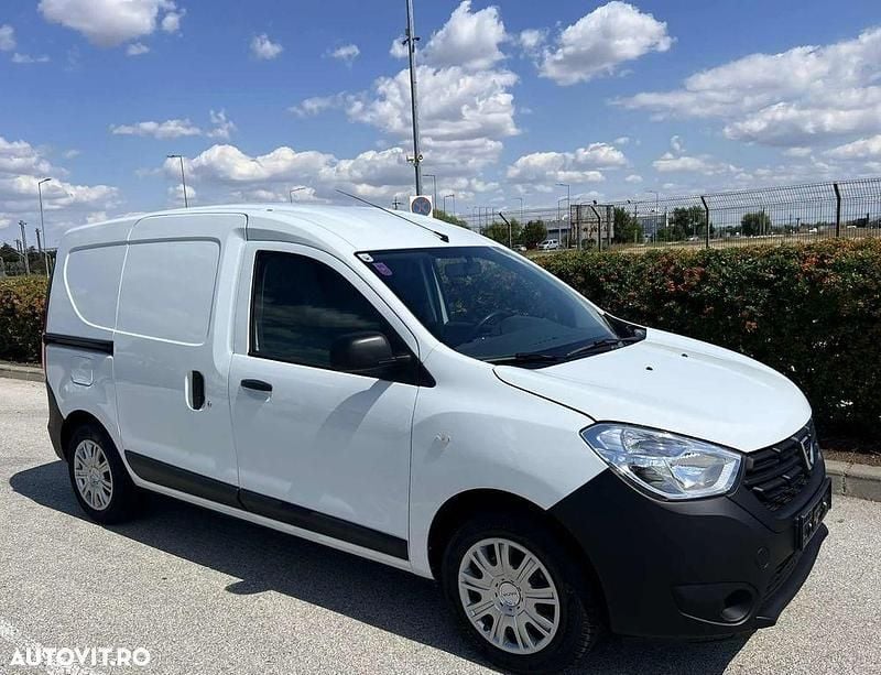 Culoarealb Utilizat 2020 Dacia Dokker Comfort Van | 9.290 EUR (Super Preț) - Imagine 1/4