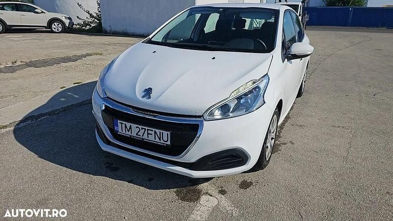Culoarealb Utilizat 2016 Peugeot 208 Active Hatchback | 5.500 EUR (Super Preț) - Imagine 1/4