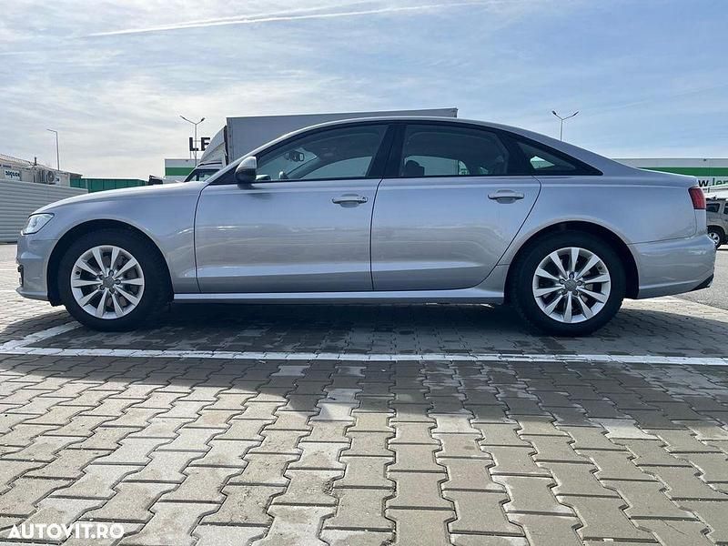 Second-hand Audi A6 Comfort 218 CP (160 kW) 2016 Culoaregri Berlinǎ