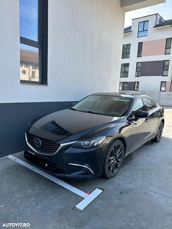 Second-hand Mazda 6 175 CP (128 kW) 2015 Culoarenegru Berlinǎ