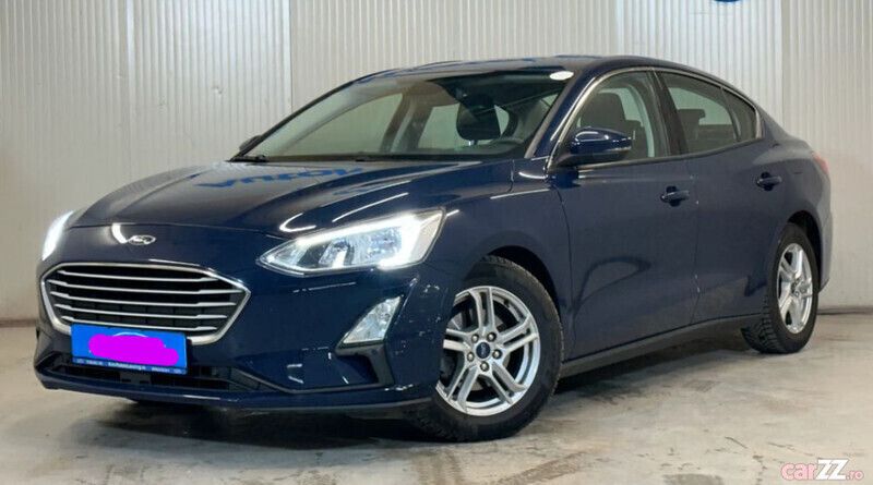 Albastru Utilizat 2019 Ford Focus Berlinǎ | 13.850 EUR - Imagine 1/4