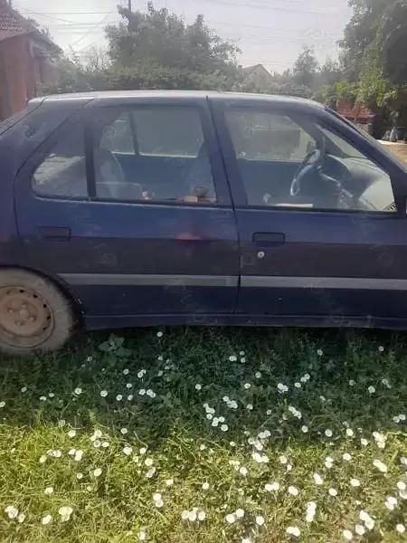 Utilizat 1996 Peugeot 306 Berlinǎ | 350 EUR - Imagine 1/2