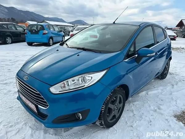 Albastru Utilizat 2013 Ford Fiesta Hatchback | 5.290 EUR (Puțin scump) - Imagine 1/4