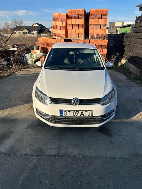 Utilizat 2014 VW Polo Hatchback | 3.900 EUR (Preț OK) - Imagine 1/4