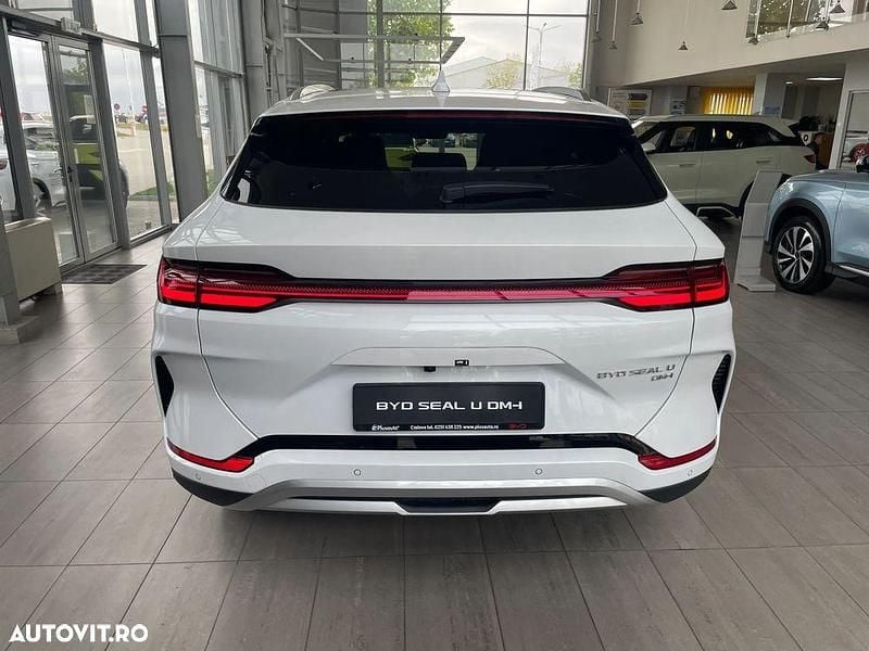 Nouă BYD Seal U Comfort 217 CP (159 kW) 2025 Culoarealb SUV