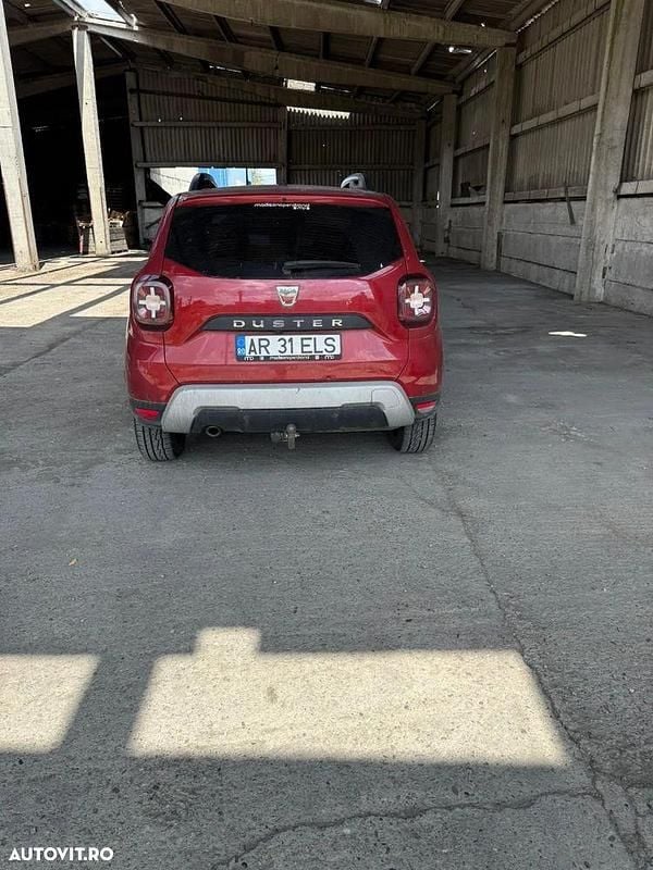 Rosu Utilizat 2020 Dacia Duster Prestige SUV | 13.500 EUR (Preț bun) - Imagine 1/4