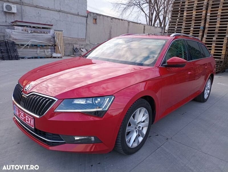 Rosu Utilizat 2018 Skoda Superb Ambition Break | 14.450 EUR (Preț bun) - Imagine 1/4