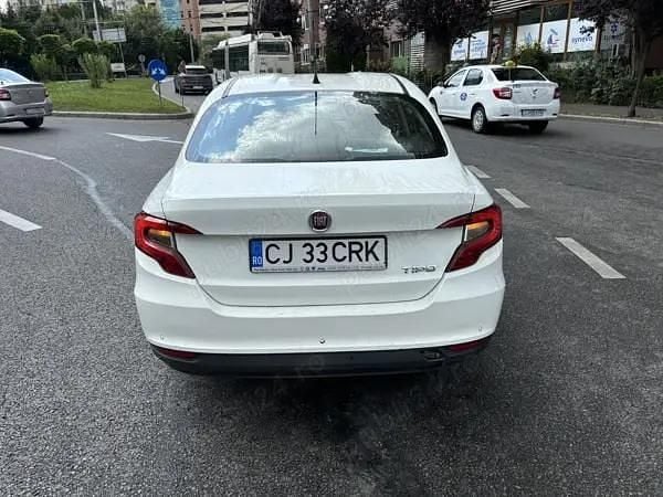 Second-hand Fiat Tipo 98 CP (72 kW) 2019 Alb Berlinǎ