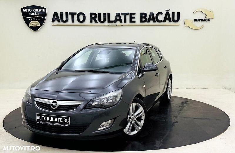 Culoaregri Utilizat 2010 Opel Astra Hatchback | 4.990 EUR (Puțin scump) - Imagine 1/4