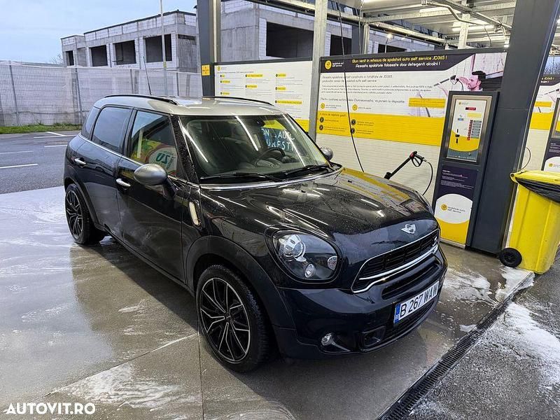 Second-hand Mini Countryman 141 CP (103 kW) 2015 Culoarenegru SUV