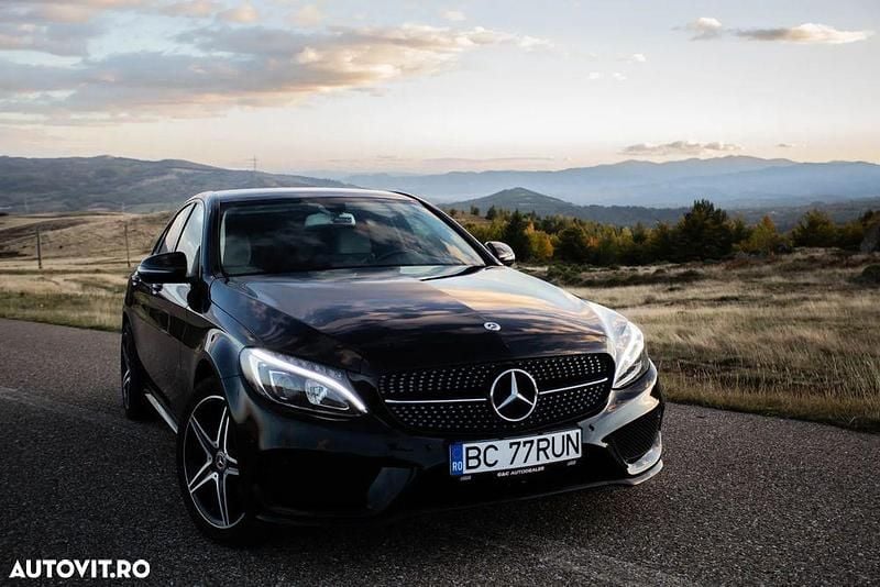 Culoarenegru Utilizat 2017 Mercedes C220 Berlinǎ | 22.400 EUR (Puțin scump) - Imagine 1/4
