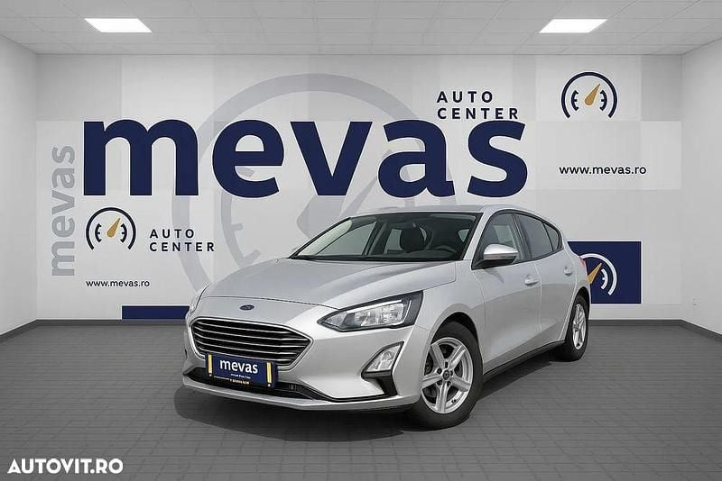Gri Utilizat 2020 Ford Focus Trend Hatchback | 11.280 EUR (Preț OK) - Imagine 1/4
