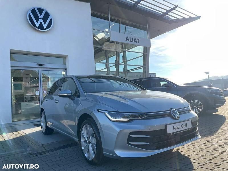 Culoareargint Nouă 2025 VW Golf VIII Life Hatchback | 25.994 EUR (Preț OK) - Imagine 1/4