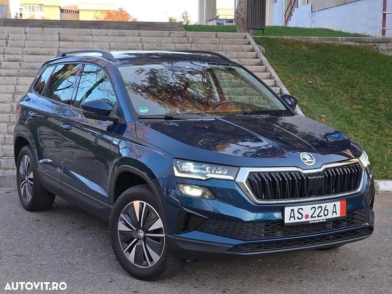 Culoarealbastru Utilizat 2022 Skoda Karoq SportLine SUV | 23.790 EUR (Preț OK) - Imagine 1/4