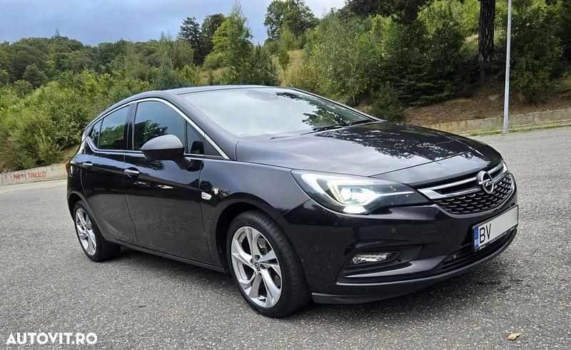 Culoarenegru Utilizat 2015 Opel Astra Selection Hatchback | 8.200 EUR (Scump) - Imagine 1/4