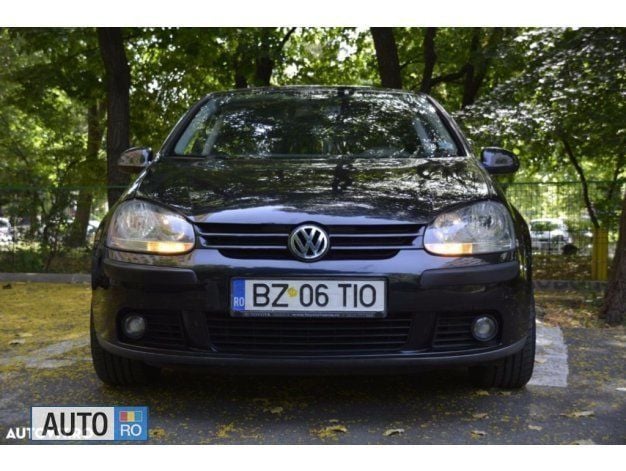Negru Utilizat 2005 VW Golf IV Hatchback | 4.300 EUR (Scump) - Imagine 1/4