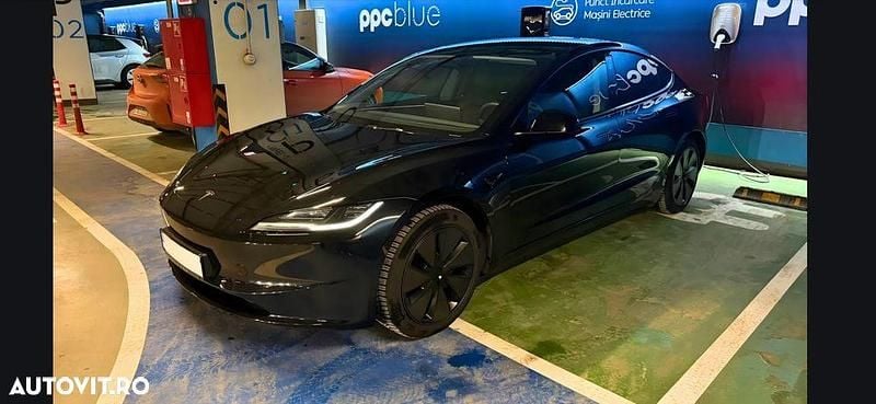 Culoarenegru Utilizat 2023 Tesla Model 3 RWD Berlinǎ | 28.600 EUR (Preț OK) - Imagine 1/4