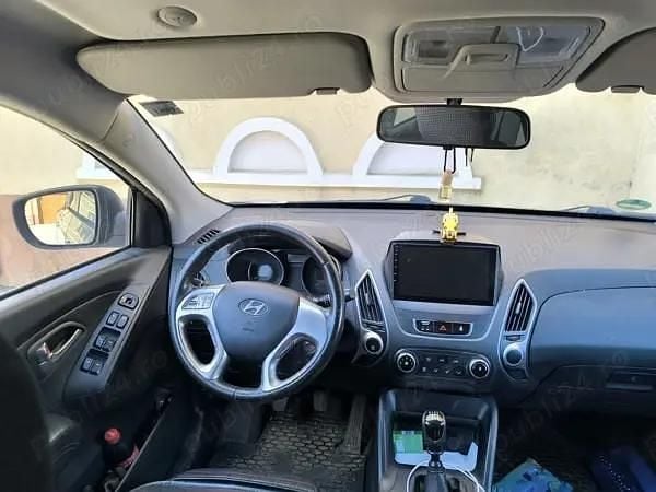 Second-hand Hyundai ix35 SE 100 CP (73 kW) 2011 Negru SUV