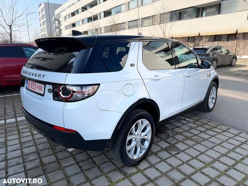 Second-hand Land Rover Discovery Sport HSE Luxury 150 CP (110 kW) 2017 Culoarealb SUV