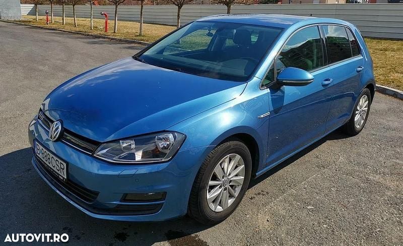 Culoarealbastru Utilizat 2016 VW Golf VII Comfortline Hatchback | 10.750 EUR (Preț OK) - Imagine 1/4