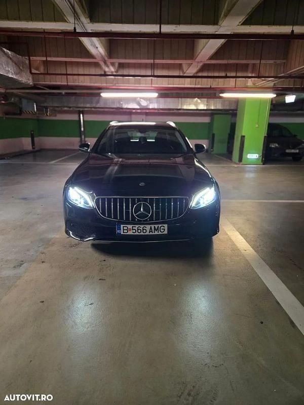 Second-hand Mercedes E200 150 CP (110 kW) 2017 Culoarenegru Break