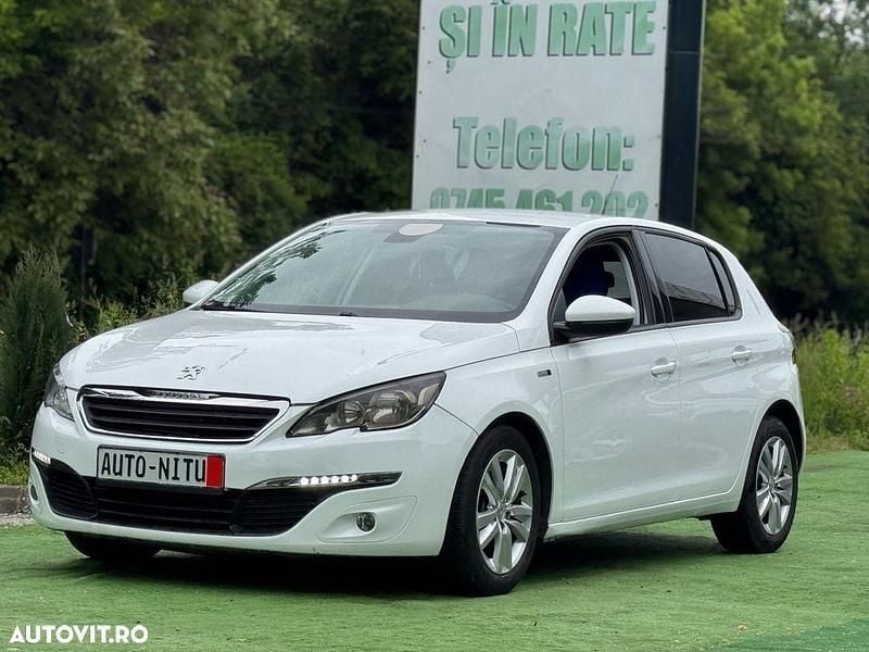 Culoarealb Utilizat 2017 Peugeot 308 Access | 5.590 EUR (Super Preț) - Imagine 1/4