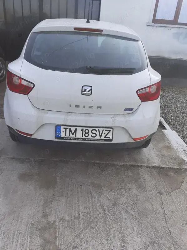 Utilizat 2009 Seat Ibiza Berlinǎ | 2.100 EUR (Preț OK) - Imagine 1/4