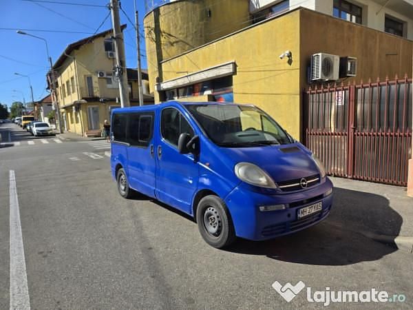 Second-hand Opel Vivaro 2003 Monovolum