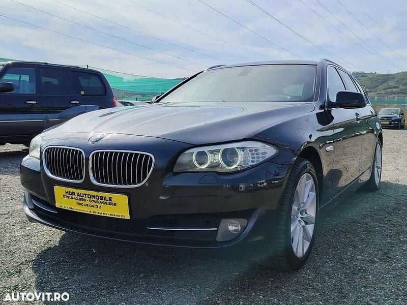 Negru Utilizat 2010 BMW 520 Sport Line Break | 6.999 EUR (Preț OK) - Imagine 1/4