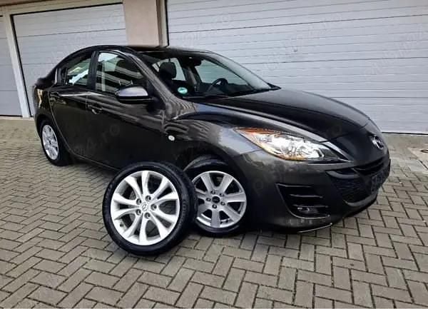 Gri Second-hand 2011 Mazda 3 Berlinǎ | 5.590 EUR (Preț bun) - Imagine 1/4