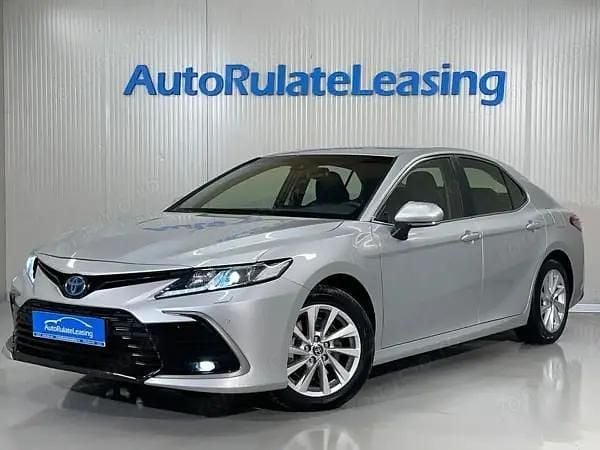 Utilizat 2022 Toyota Camry | 27.990 EUR - Imagine 1/4