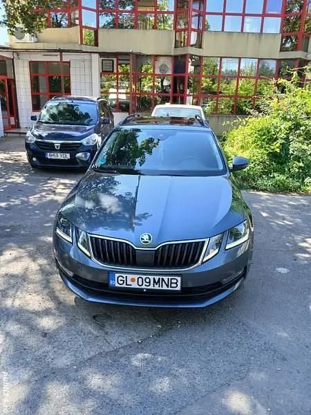 Utilizat 2019 Skoda Octavia Hatchback | 13.800 EUR (Preț OK) - Imagine 1/4