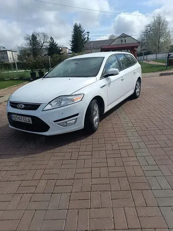 Alb Utilizat 2011 Ford Mondeo Break | 3.200 EUR (Preț OK) - Imagine 1/4
