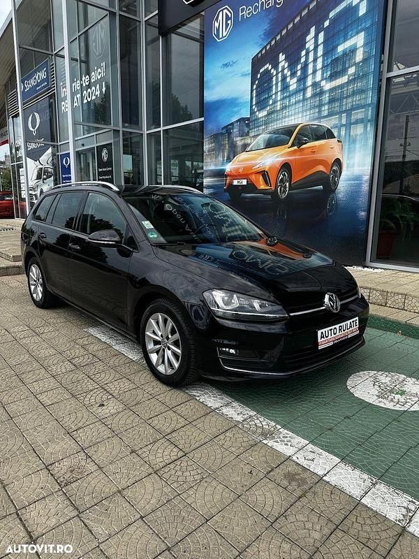 Culoarenegru Utilizat 2015 VW Golf VII LOUNGE Break | 10.990 EUR (Puțin scump) - Imagine 1/4