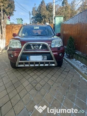 Utilizat 2007 Nissan X-Trail SUV | 4.600 EUR (Preț bun) - Imagine 1/4
