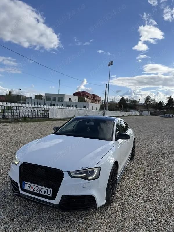 Utilizat 2012 Audi A5 Berlinǎ | 12.500 EUR (Scump) - Imagine 1/4