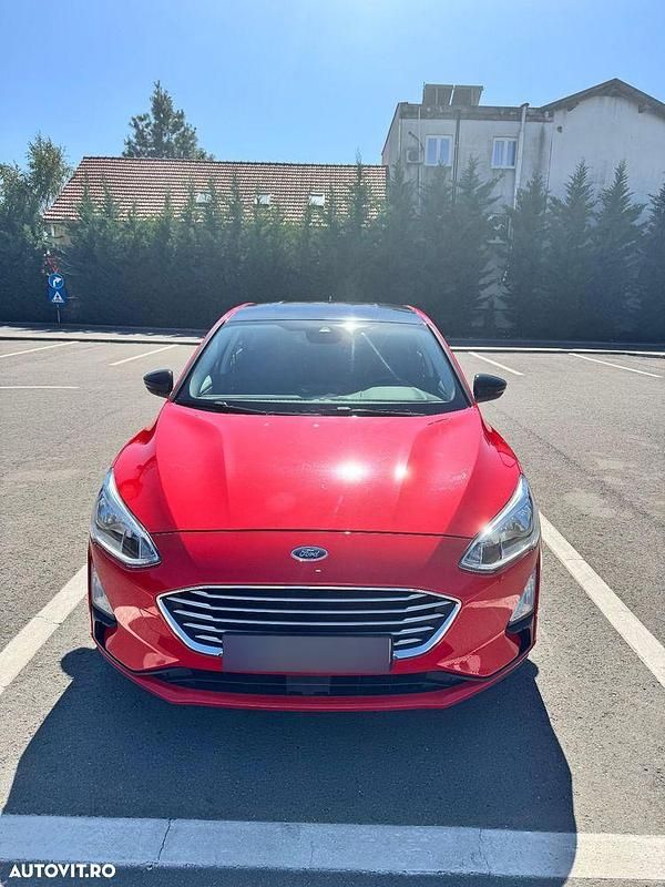 Culoarerosu Utilizat 2019 Ford Focus Active Hatchback | 10.300 EUR (Preț OK) - Imagine 1/4
