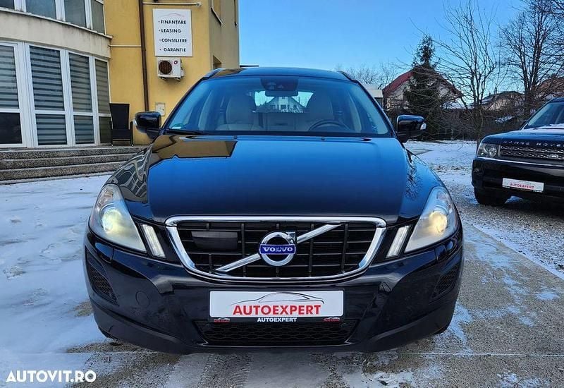 Second-hand Volvo XC60 Momentum 163 CP (119 kW) 2013 Culoarenegru SUV