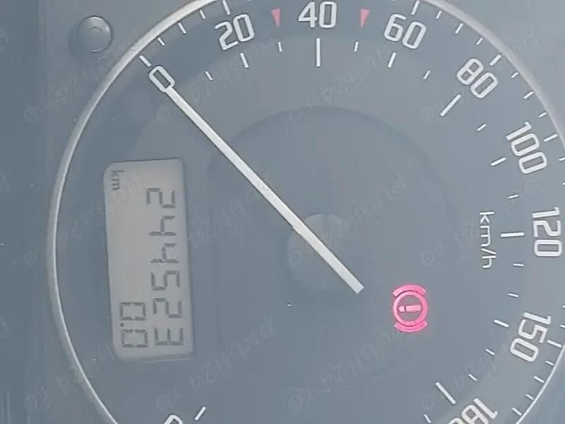 Second-hand Skoda Superb 103 CP (75 kW) 2008 Gri Berlinǎ