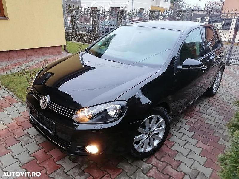 Culoarenegru Utilizat 2011 VW Golf VI Exclusive Hatchback | 5.690 EUR (Preț bun) - Imagine 1/4