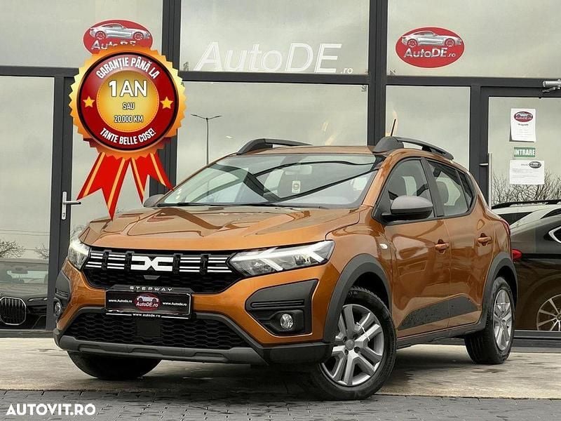 Culoareportocaliu Second-hand 2023 Dacia Sandero Stepway Hatchback | 10.990 EUR (Preț OK) - Imagine 1/4